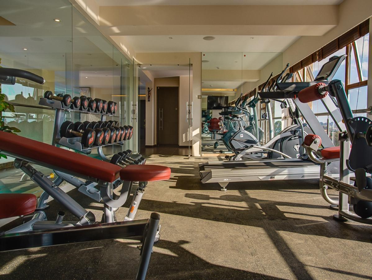 The Concord Hotel & Suites Nairobi Zewnętrze zdjęcie The gym at the 39th floor