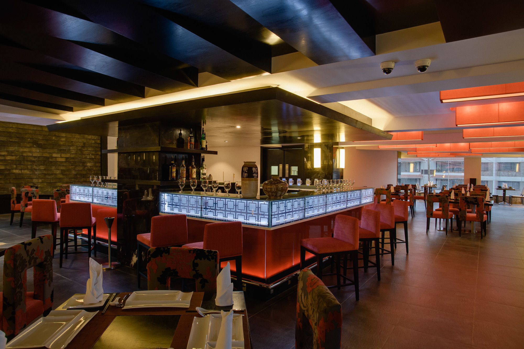 The Concord Hotel & Suites Nairobi Zewnętrze zdjęcie The bar at the restaurant