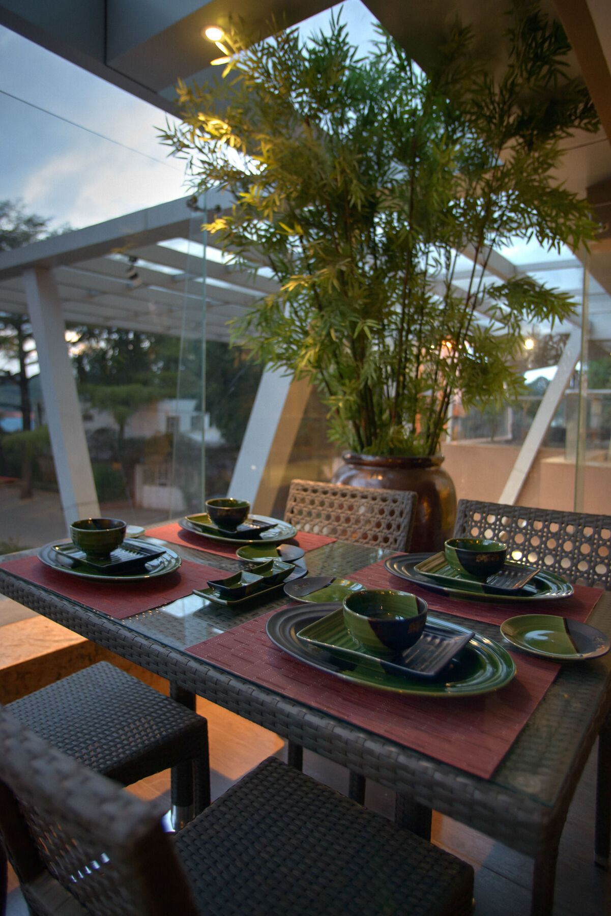 The Concord Hotel & Suites Nairobi Zewnętrze zdjęcie A table set for a meal